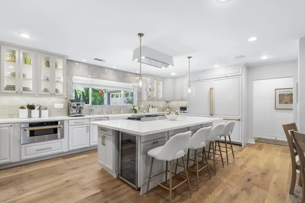 Kitchen Remodeling Contractors in Los Angeles